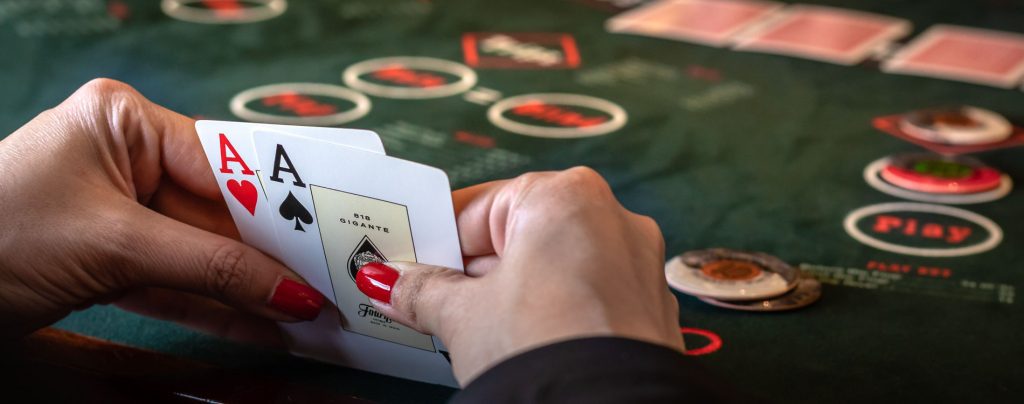 Βαθιά στοιχήματα στο πόκερ